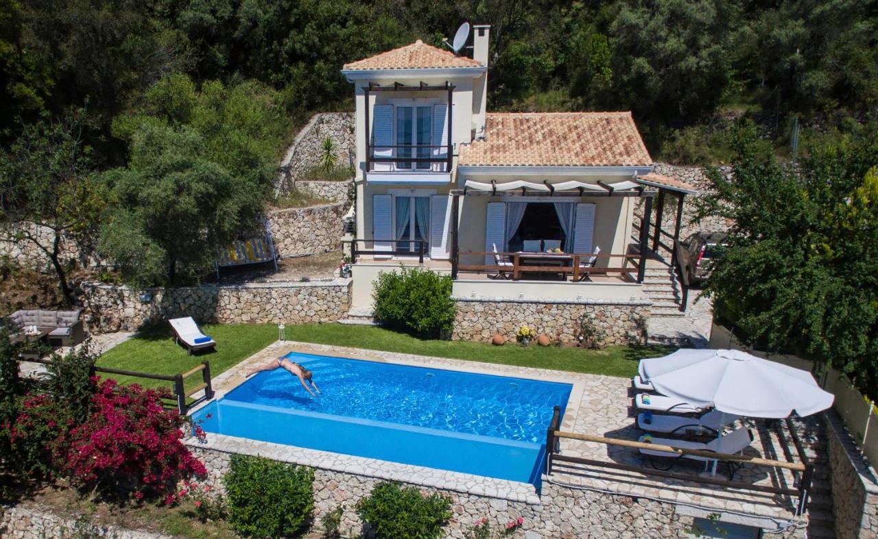 Villa Pasithea - Breathtaking Seaviews, Infinity Pool, Privacy, Close To The Beach Nydri  Dış mekan fotoğraf